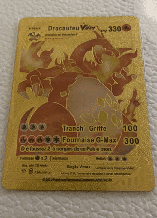 Fausse carte Pokémon Dracaufeu VMAX métal doré fantaisie