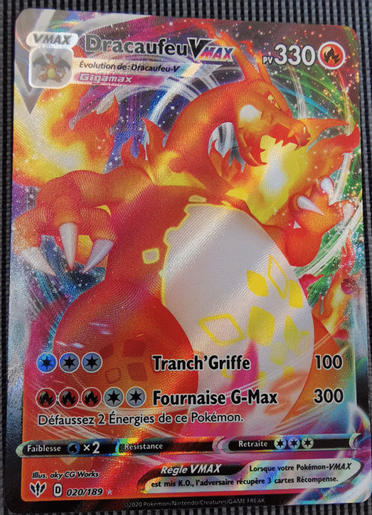 Vraie carte Pokémon Dracaufeu VMAX authentique